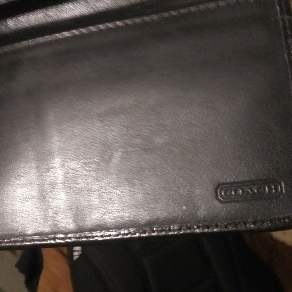 Coach case - Picture 2 of 4
